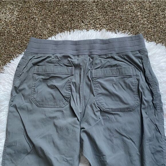 Athleta Jogger Pants Zipped Pockets Womens Size 10 - Picture 3 of 9